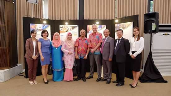 Đại diện các bên tham sự Lễ kết thúc Dự án hỗ trợ hội nhập khu vực dành cho ASEAN của EU